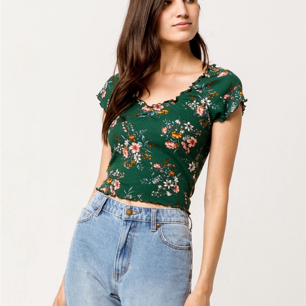 Tilly’s Green Ruffle Top